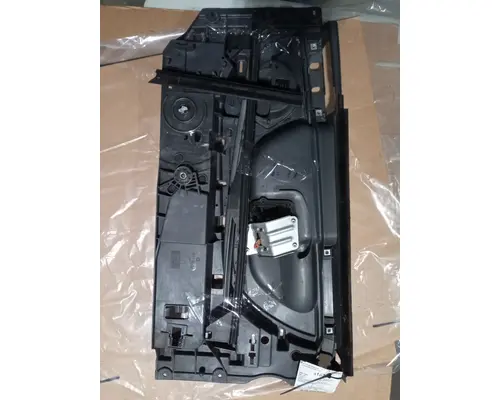 FREIGHTLINER Cascadia Door Panel (Trim)