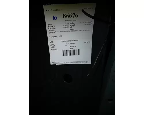 FREIGHTLINER Cascadia Door Panel (Trim)