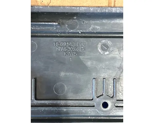 FREIGHTLINER Cascadia Door Sill Plates 126
