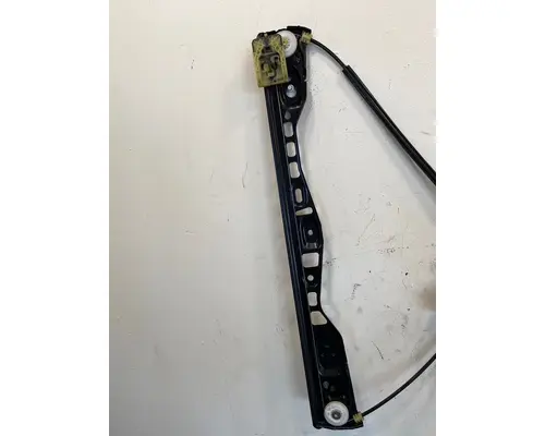FREIGHTLINER Cascadia Door Window Regulator, Front