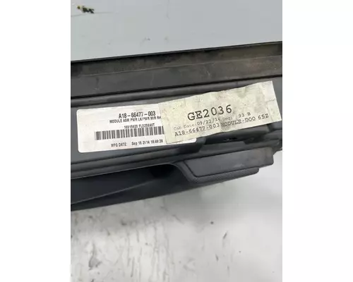FREIGHTLINER Cascadia Door Window Regulator, Front