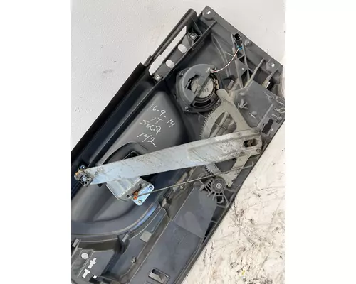 FREIGHTLINER Cascadia Door Window Regulator, Front