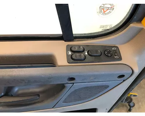 FREIGHTLINER Cascadia Door