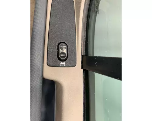 FREIGHTLINER Cascadia Door