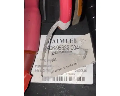 FREIGHTLINER Cascadia ECM (Chassis)