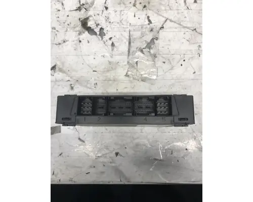 FREIGHTLINER Cascadia ECM (Chassis)