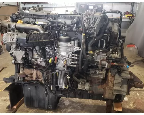 FREIGHTLINER Cascadia Engine Assembly