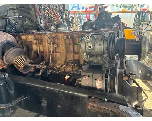 FREIGHTLINER Cascadia Engine Assembly