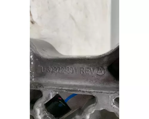 FREIGHTLINER Cascadia Engine Mounts