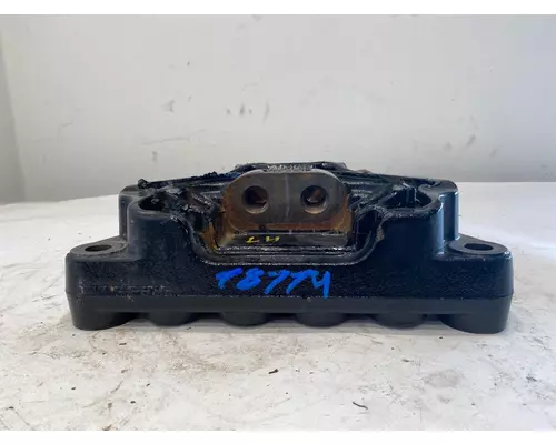 FREIGHTLINER Cascadia Engine Mounts