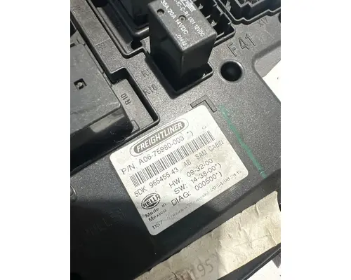 FREIGHTLINER Cascadia Engine Wiring Harness