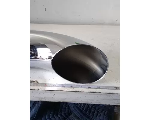 FREIGHTLINER Cascadia Exhaust Stack
