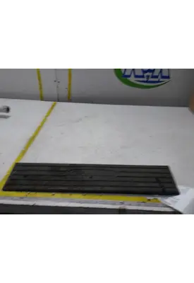 FREIGHTLINER Cascadia Exterior Miscellaneous Parts