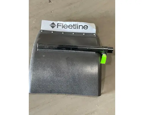 FREIGHTLINER Cascadia Fender, Quarter