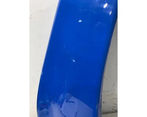 FREIGHTLINER Cascadia Fender Extension