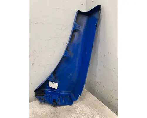 FREIGHTLINER Cascadia Fender Extension