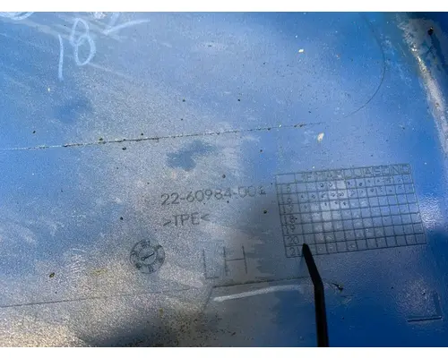 FREIGHTLINER Cascadia Fender Extension