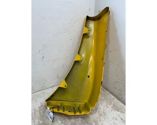 FREIGHTLINER Cascadia Fender Extension