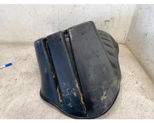 FREIGHTLINER Cascadia Fender Extension