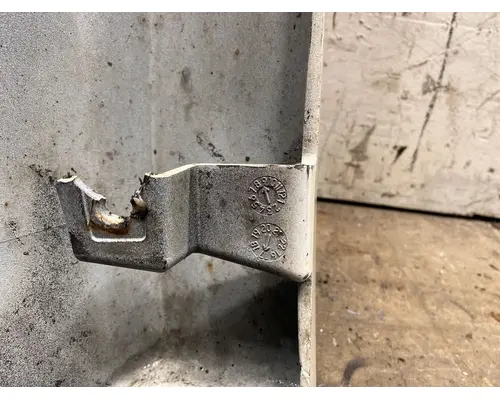 FREIGHTLINER Cascadia Fender Extension
