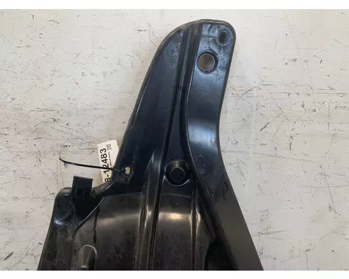 FREIGHTLINER Cascadia Fender Extension