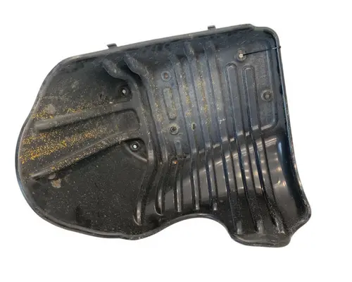FREIGHTLINER Cascadia Fender Extension