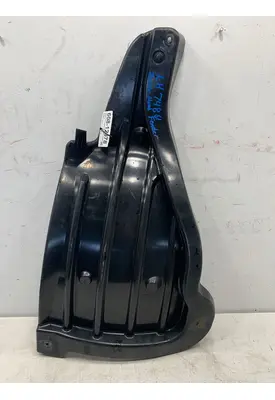 FREIGHTLINER Cascadia Fender Extension