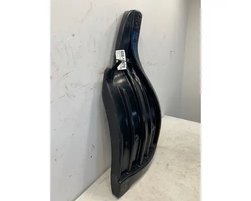 FREIGHTLINER Cascadia Fender Extension