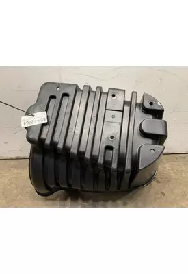 FREIGHTLINER Cascadia Fender Extension