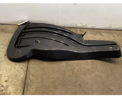 FREIGHTLINER Cascadia Fender Extension