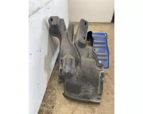FREIGHTLINER Cascadia Fender Extension