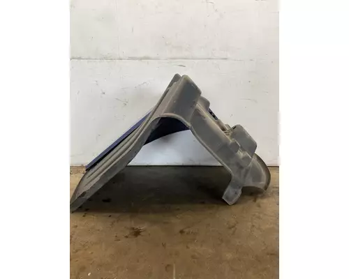 FREIGHTLINER Cascadia Fender Extension