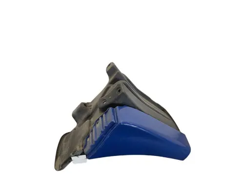 FREIGHTLINER Cascadia Fender Extension
