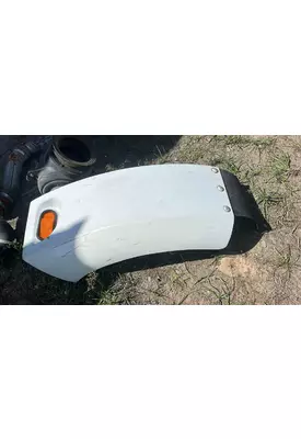 FREIGHTLINER Cascadia Fender Extension