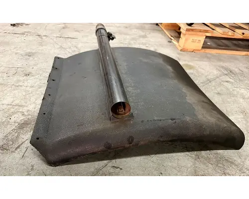 FREIGHTLINER Cascadia Fender