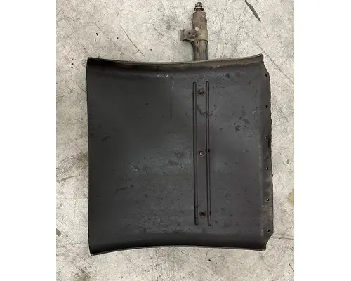 FREIGHTLINER Cascadia Fender