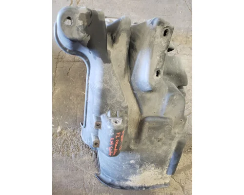 FREIGHTLINER Cascadia Fender