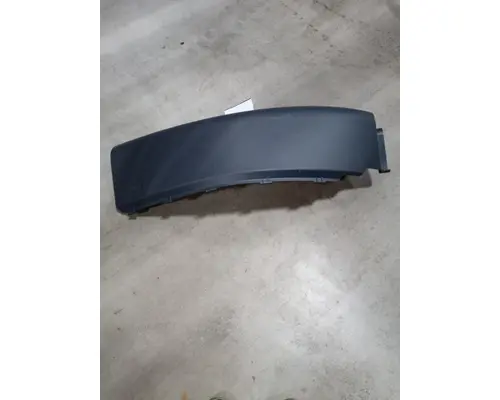 FREIGHTLINER Cascadia Fender