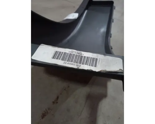 FREIGHTLINER Cascadia Fender