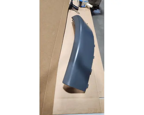 FREIGHTLINER Cascadia Fender