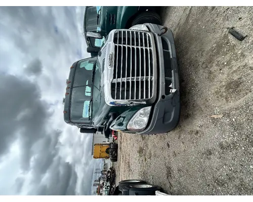 FREIGHTLINER Cascadia Fender