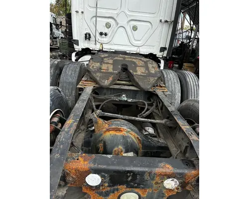 FREIGHTLINER Cascadia Fifth Wheel