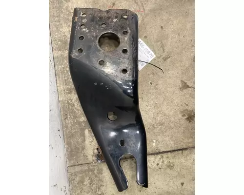 FREIGHTLINER Cascadia Frame HornBumper Mount