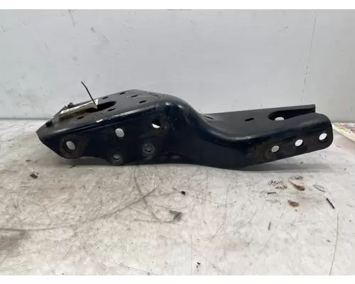 FREIGHTLINER Cascadia Frame HornBumper Mount