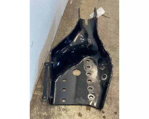 FREIGHTLINER Cascadia Frame Horn