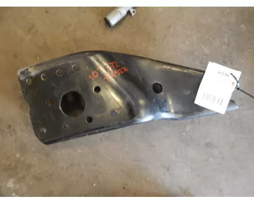 FREIGHTLINER Cascadia Frame Horn