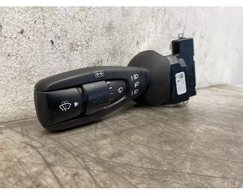 FREIGHTLINER Cascadia Front Lamp (Turn Signal)