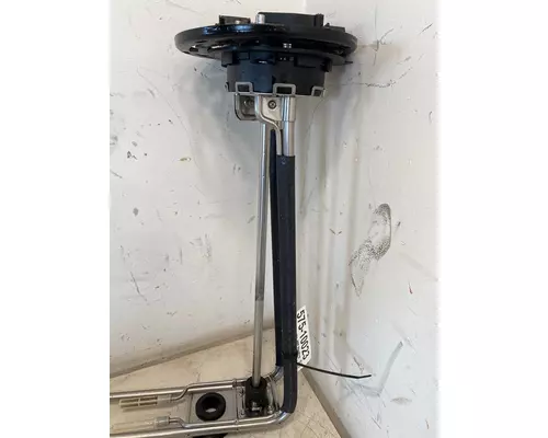 FREIGHTLINER Cascadia Fuel Tank Sending Unit