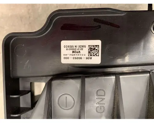 FREIGHTLINER Cascadia Fuse Box
