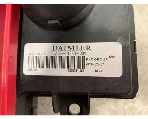 FREIGHTLINER Cascadia Fuse Box